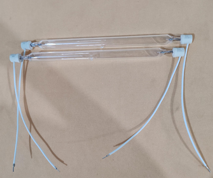 Ozone free UV germicidal lamp